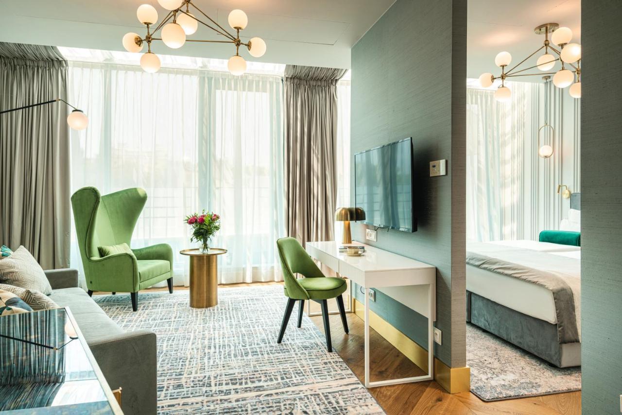 Hotel Ferreus Modern Art Deco Krakau Buitenkant foto Suite
