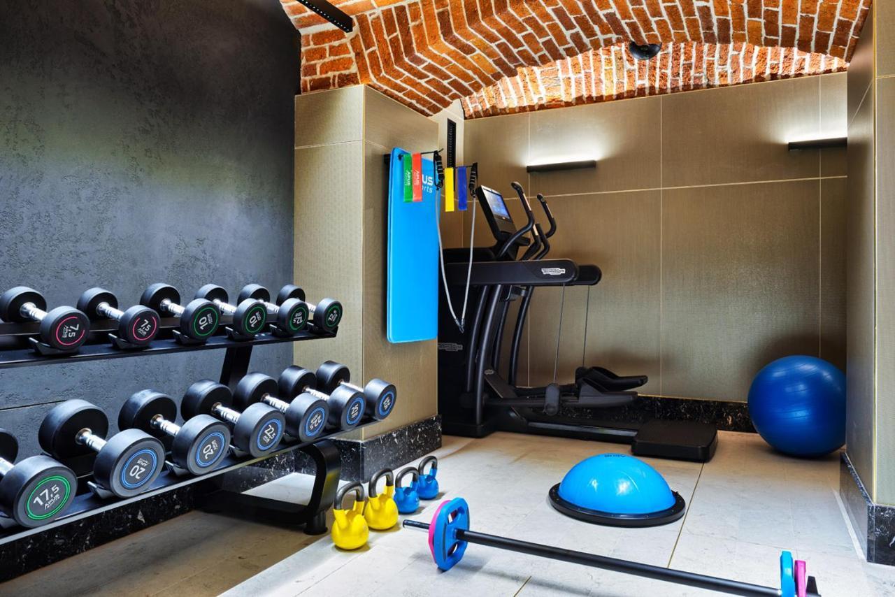 Hotel Ferreus Modern Art Deco Krakau Buitenkant foto A home gym